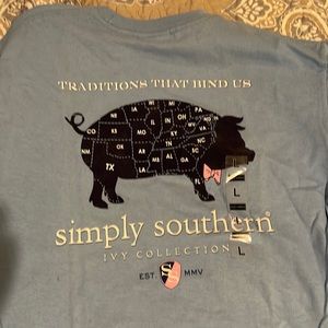 Simply southern blue traditions that bind pig t-shirt